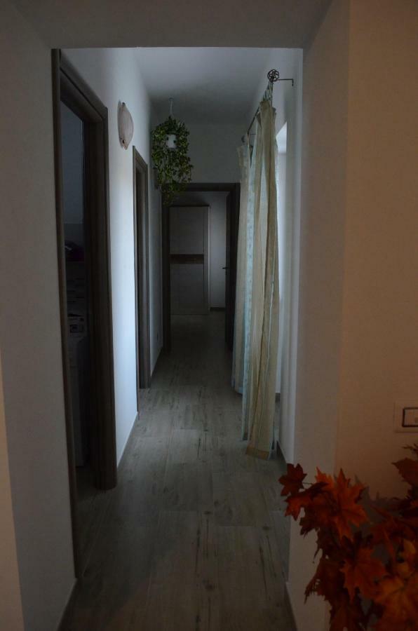 Appartamento Vacanza Da Luisa San Giovanni Suèrgiu Zewnętrze zdjęcie