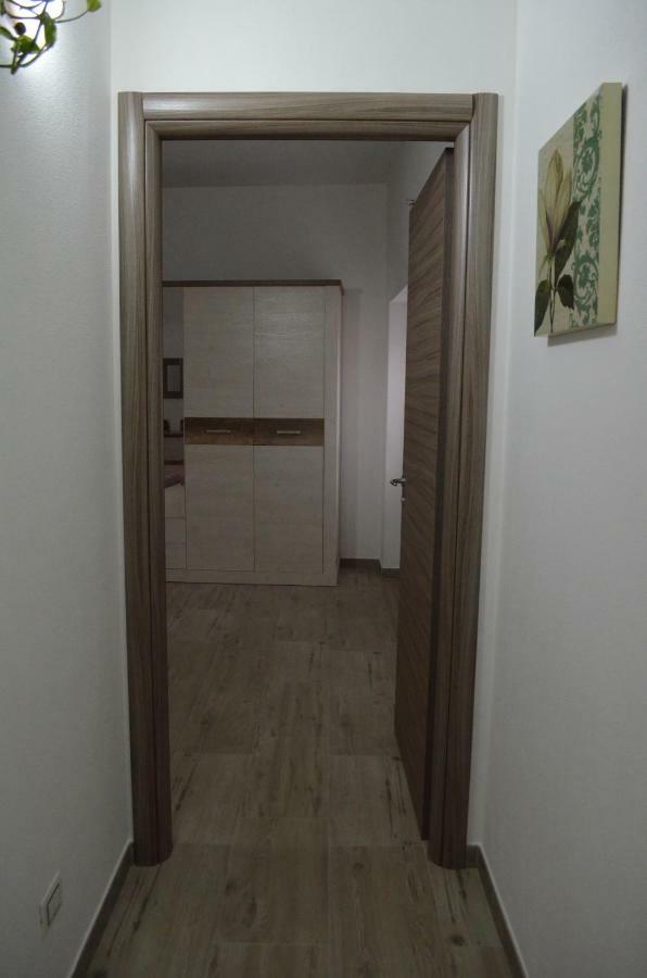 Appartamento Vacanza Da Luisa San Giovanni Suèrgiu Zewnętrze zdjęcie